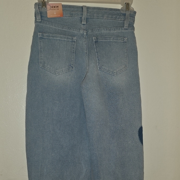 Charming Heart-Embellished Blue Kids Jeans - Picture 7 of 8